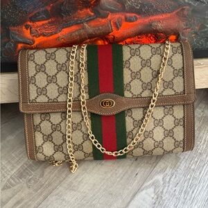 AUTHENTIC GUCCI Crossbody bag purse vintage gg tote clutch gg vintage